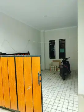 Rumah Murah 2 lantai diBintara  bebas banjir dekat Stasiun cakung