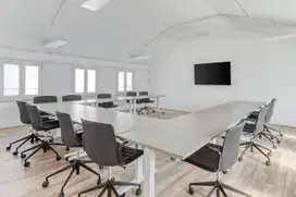 Akses satu harga ke ruang kantor profesional 10 orang di Regus AIA Central