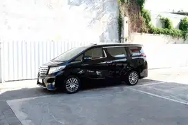 Toyota Alphard | Type G | 2017 | Service Record | Black on Beige