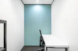 Ruang kantor pribadi untuk 1 orang di HQ HQuarters