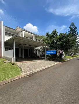 Dijual rumah di kota wisata