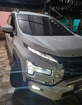 Xpander Cross 2023