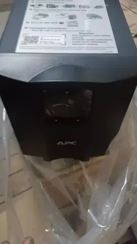Apc smart UPS C 1500Va LCD 230V