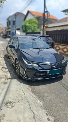 Altis 2021 1.8 V ex wanita.mulus seperti mobil baru bukan 2022
