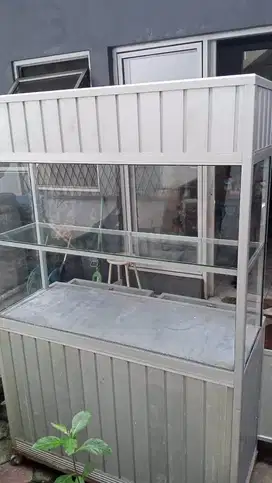 Dijual Etalase 2 laci 2 lemari