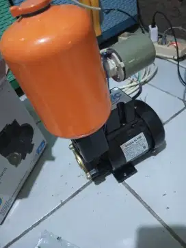 Di jual pompa semi merk national + tabung atas nya