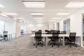 Pesan ruang kantor terbuka untuk segala ukuran bisnis di Signature Revenue Tower