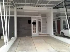 Disewakan Rumah 2 Lantai Bagus Full Furnished SHM di Pamulang