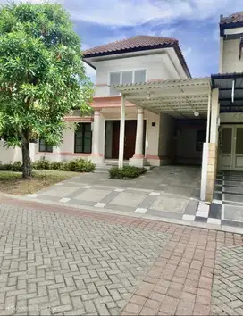 DISEWAKAN RUMAH FULLERTON CITRALAND SEMI FURNISHED DEKAT GWALK CIPUTRA