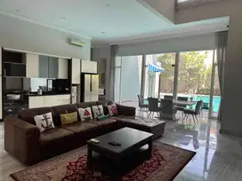 Sewa Rumah Graha Family Furnish Mewah