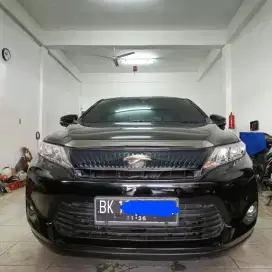 Toyota harrier 2.0 Advance thn 2014(service record)
