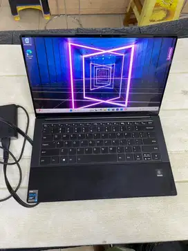 lenovo ideapad slim 9 14ITL5 tocuscren 11th i7 16/512gb iris bekas