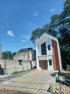 Rumah 2 lantai dijual harga bersahabat