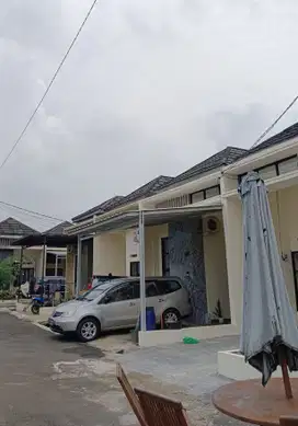 Hunian exclusife 1 Lt Lokasi Strategis Teristimewa