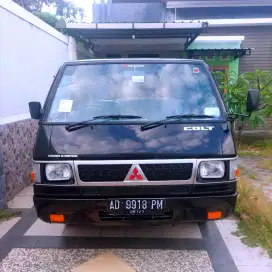 L300 diesel th 2022 masih kaya baru nol spet
