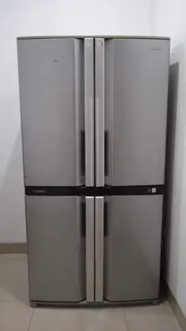 Kulkas sharp 4 pintu