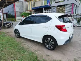 Monggo yang mau mobil bagus low km siap gas