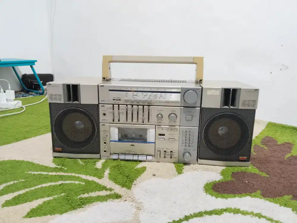 Bombox JVC PC-R11W vintage made in Japan