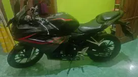 CB 150R KM
