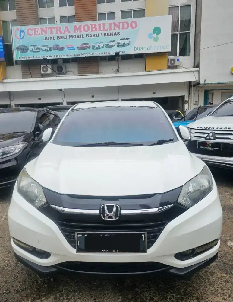 HRV E CVT 1.5 matic 2017 / 2018 putih dp 22 jt