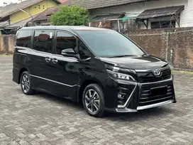 Voxy 2021/20 istimewa solo