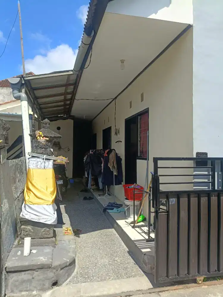 Jual rumah kost