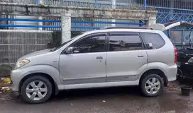 Toyota Avanza 2011 Bensin