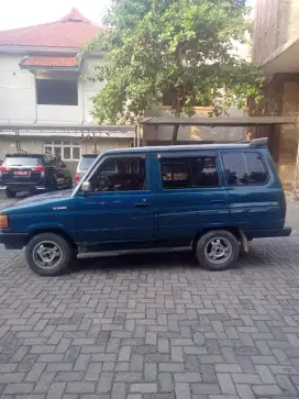 Dijual kijang super 1992 normal sehat