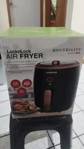 Barang baru harga second air fryer lock n lock