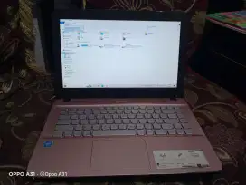 Laptop Asus X441M Slim
