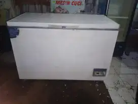Freezer bok Gea 400 ltr