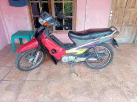 Dijual motor Supra tahun 2000
