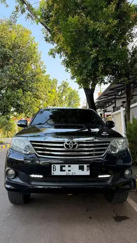 Toyota Fortuner G VNT 2014 Diesel Automatic