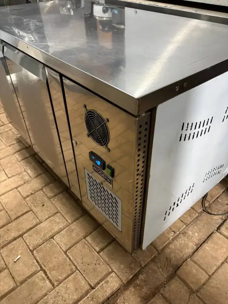 undercounter freezer modena