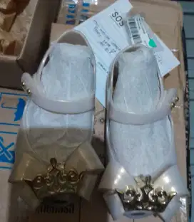 Sepatu Anak Cewek