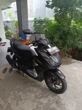 Vario 160 tahun 2024 KM 16.000