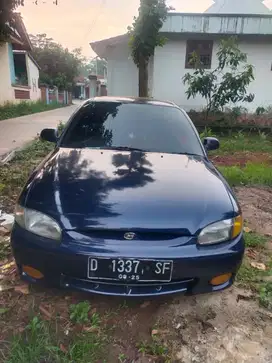 Hyundai Accent 2001 Bensin