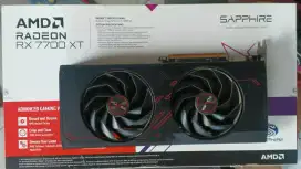 Sapphire RX 7700XT 12GB