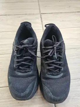 Hoka One Bondi 44 Ori