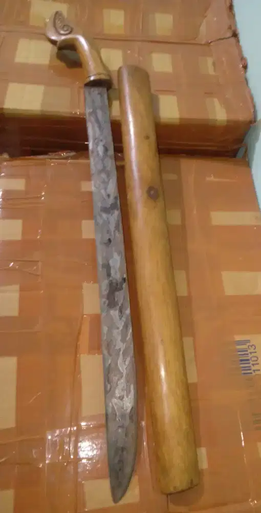 Pedang tebas sepuh pamor