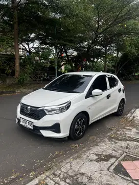 Honda Brio E CVT 2024 km low