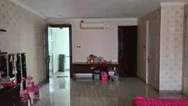 Rumah Full Renov di Summarecon Bekasi