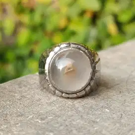 Cincin Batu Combong Serambut
