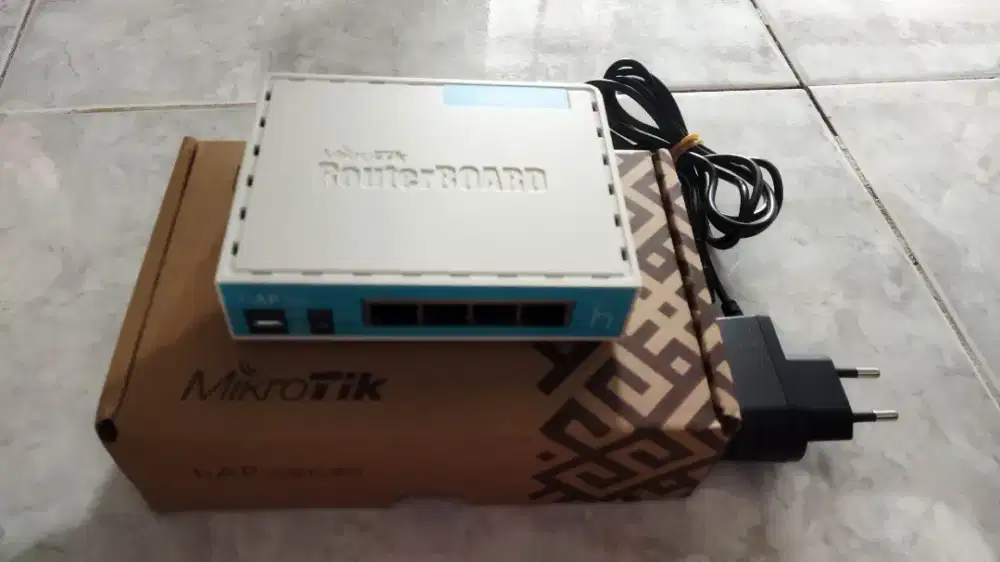 Router Mikrotik RB 941 2ND hAP lite