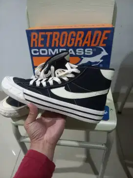 Jual sepatu compass