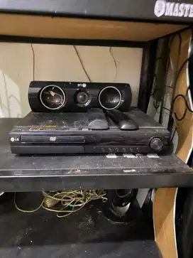 Set Home Teather & Speaker
