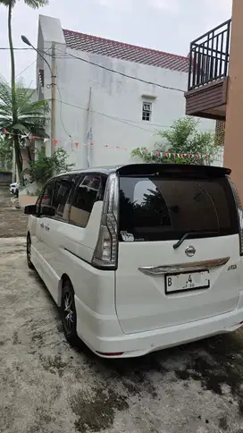 Nissan Serena 2013 Bensin