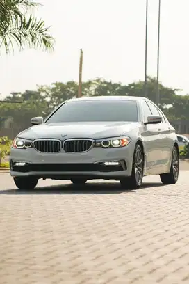 Bos Muda! BMW 520i Luxury 2019 G30