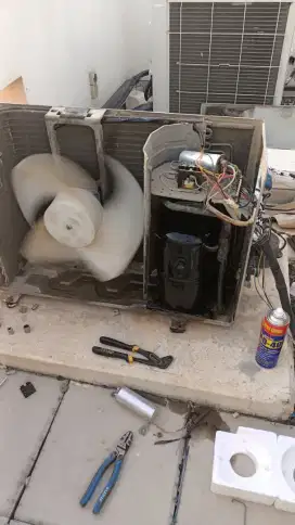 Service AC panggilan bergaransi service kulkas bongkar pasang AC