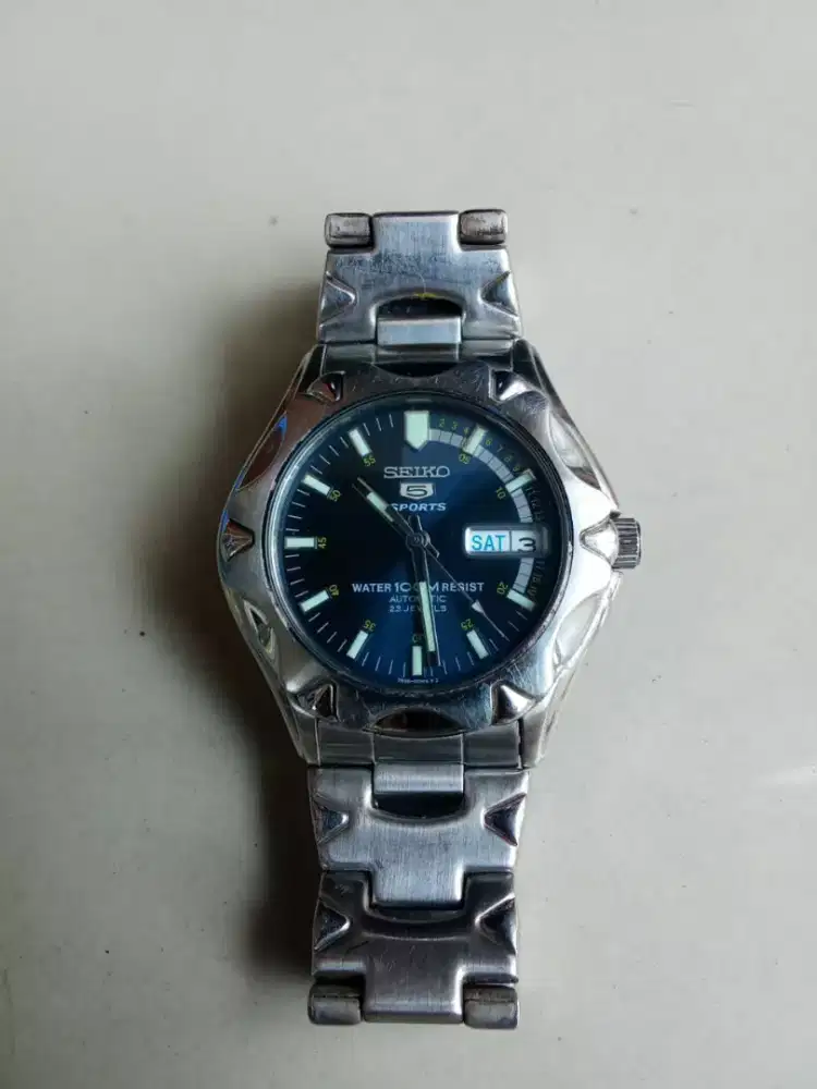 Jam Tangan Seiko 5 Sports (7s36-00M0) automatis